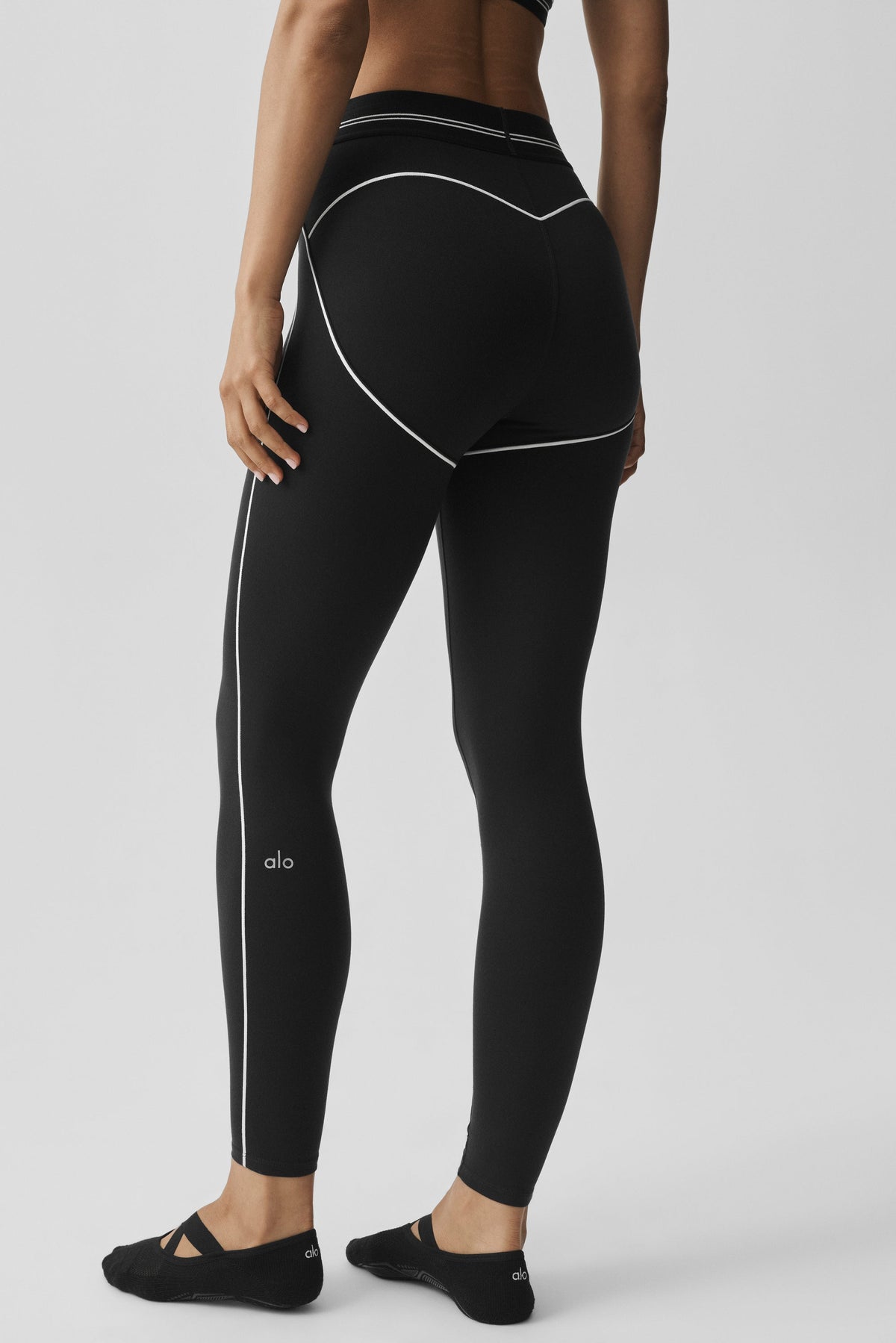 Airbrush High-Waist Heart Throb Legging - Black/White